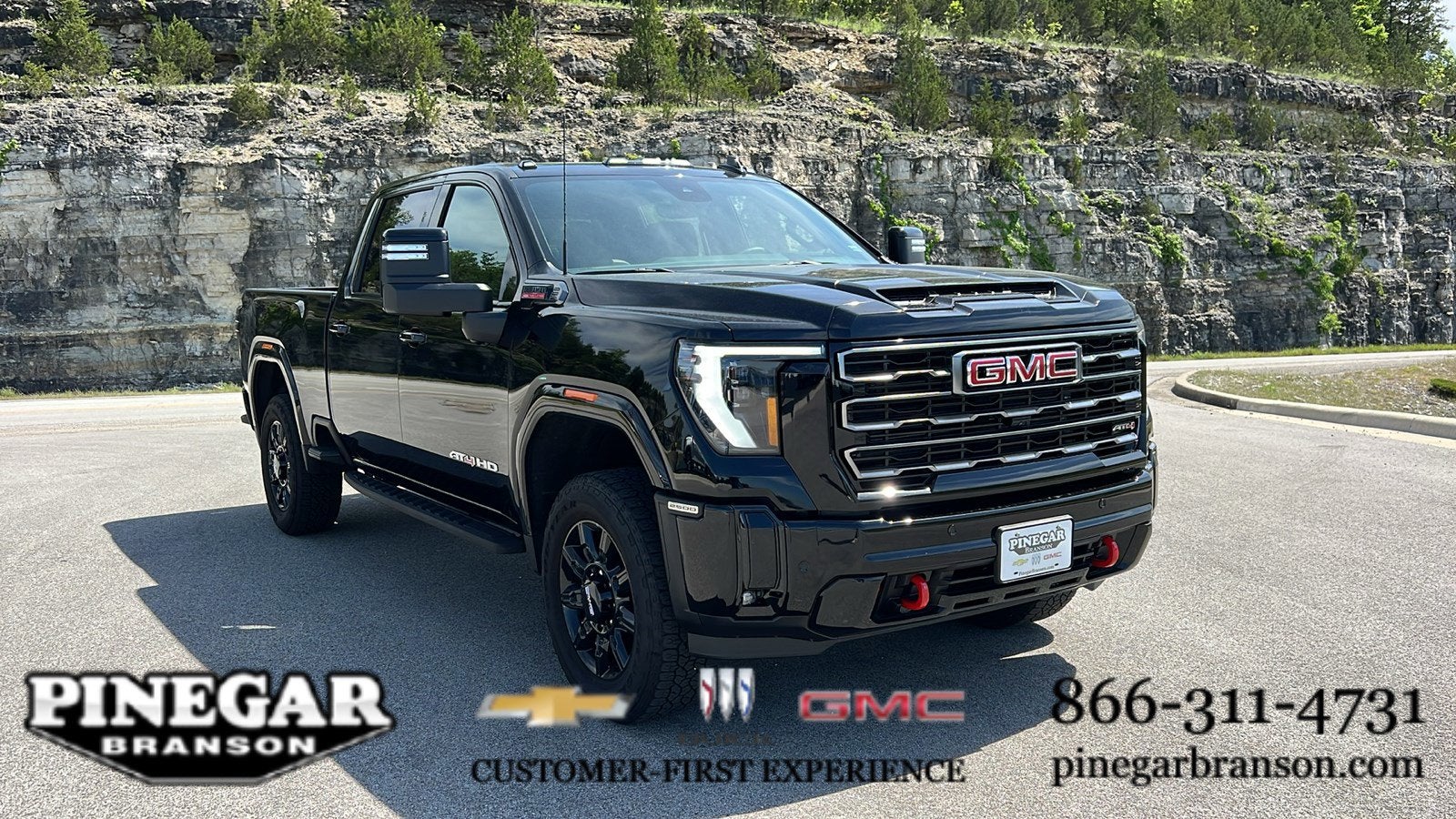 2025 GMC Sierra 2500 HD AT4