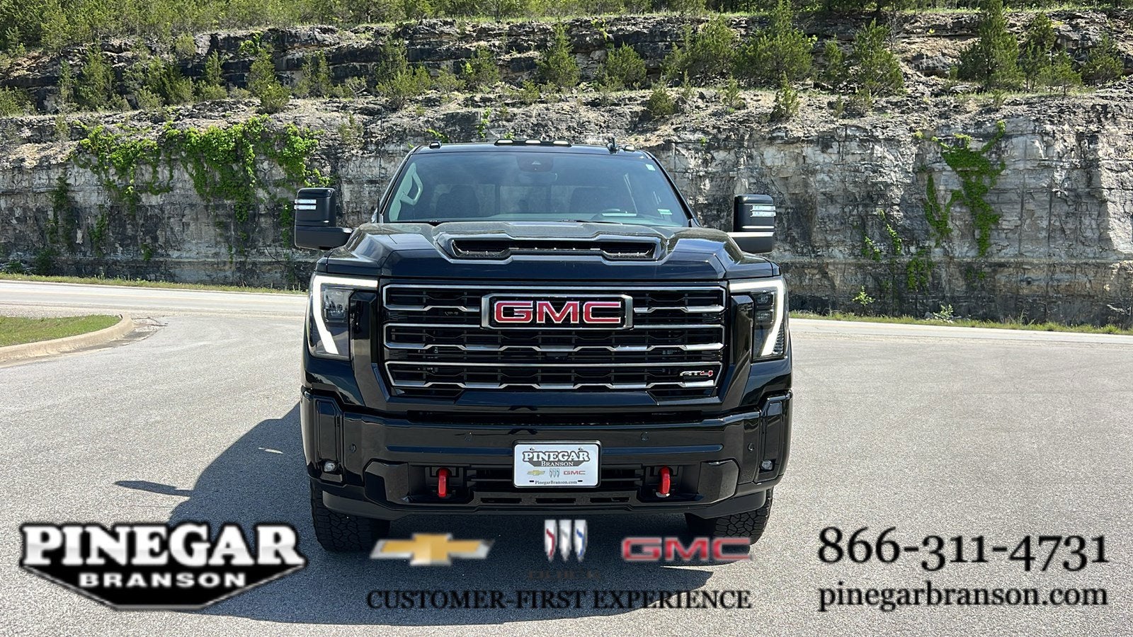 2025 GMC Sierra 2500 HD AT4