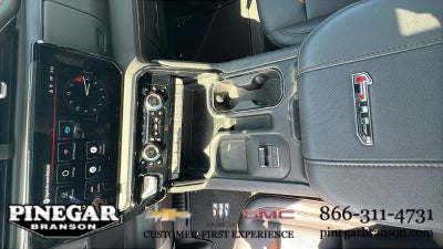 2025 GMC Sierra 2500 HD AT4