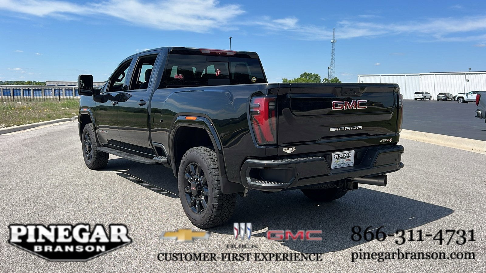 2025 GMC Sierra 2500 HD AT4