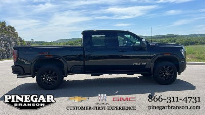 2025 GMC Sierra 2500 HD AT4