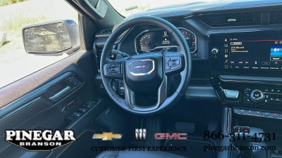 2023 GMC Sierra 1500 AT4