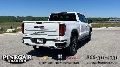 2023 GMC Sierra 1500 AT4