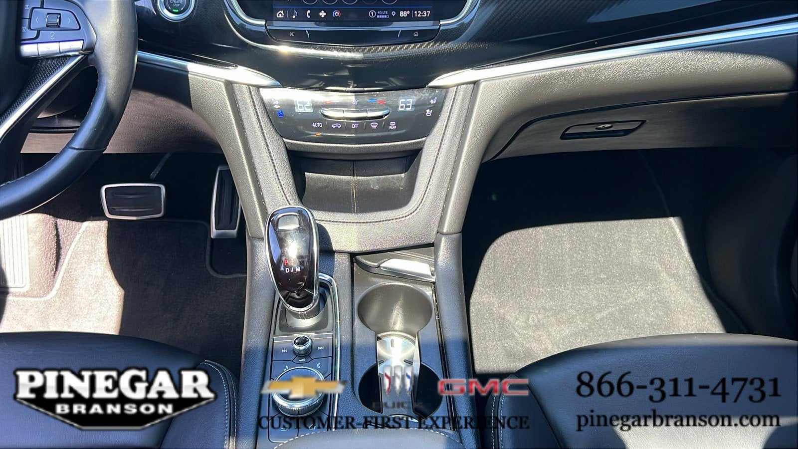 2022 Cadillac XT6 Sport