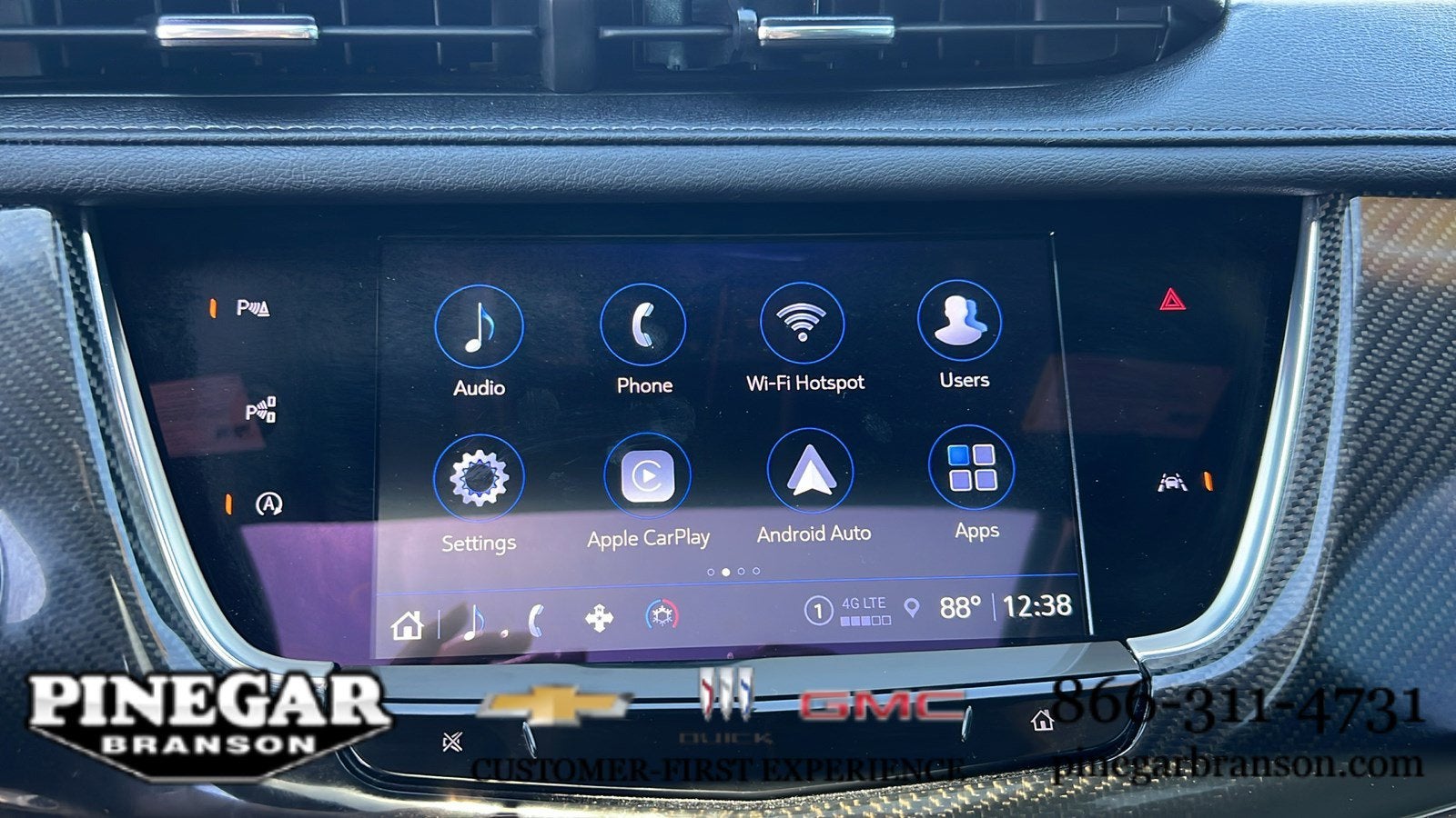 2022 Cadillac XT6 Sport