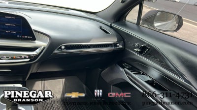 2024 Cadillac LYRIQ Luxury 3