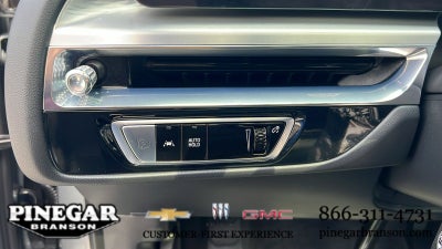 2024 Cadillac LYRIQ Luxury 3