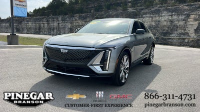 2024 Cadillac LYRIQ Luxury 3