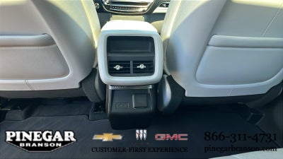 2024 Cadillac LYRIQ Sport 2