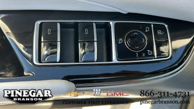 2024 Cadillac LYRIQ Sport 2