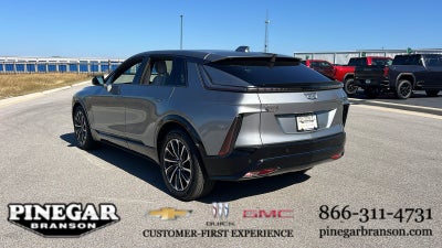 2024 Cadillac LYRIQ Sport 2