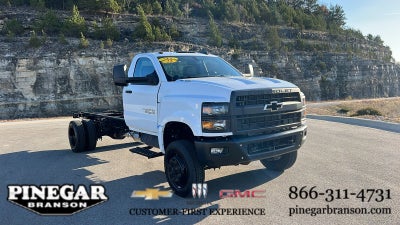 2023 Chevrolet Silverado 6500 HD Work Truck
