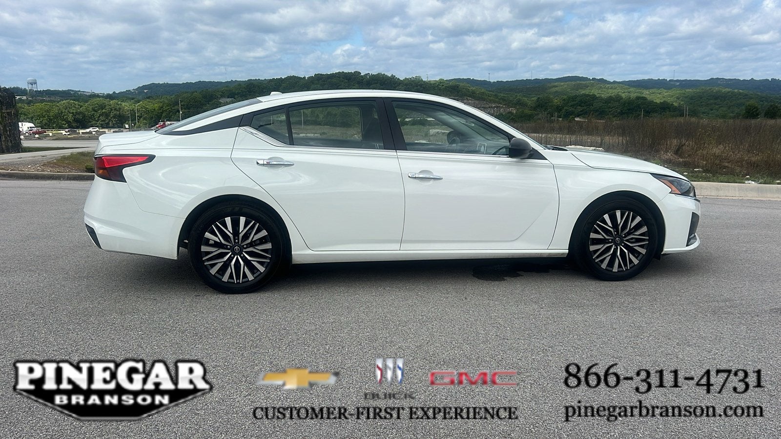 2025 Nissan Altima SV