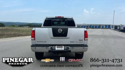2012 Nissan Titan SV