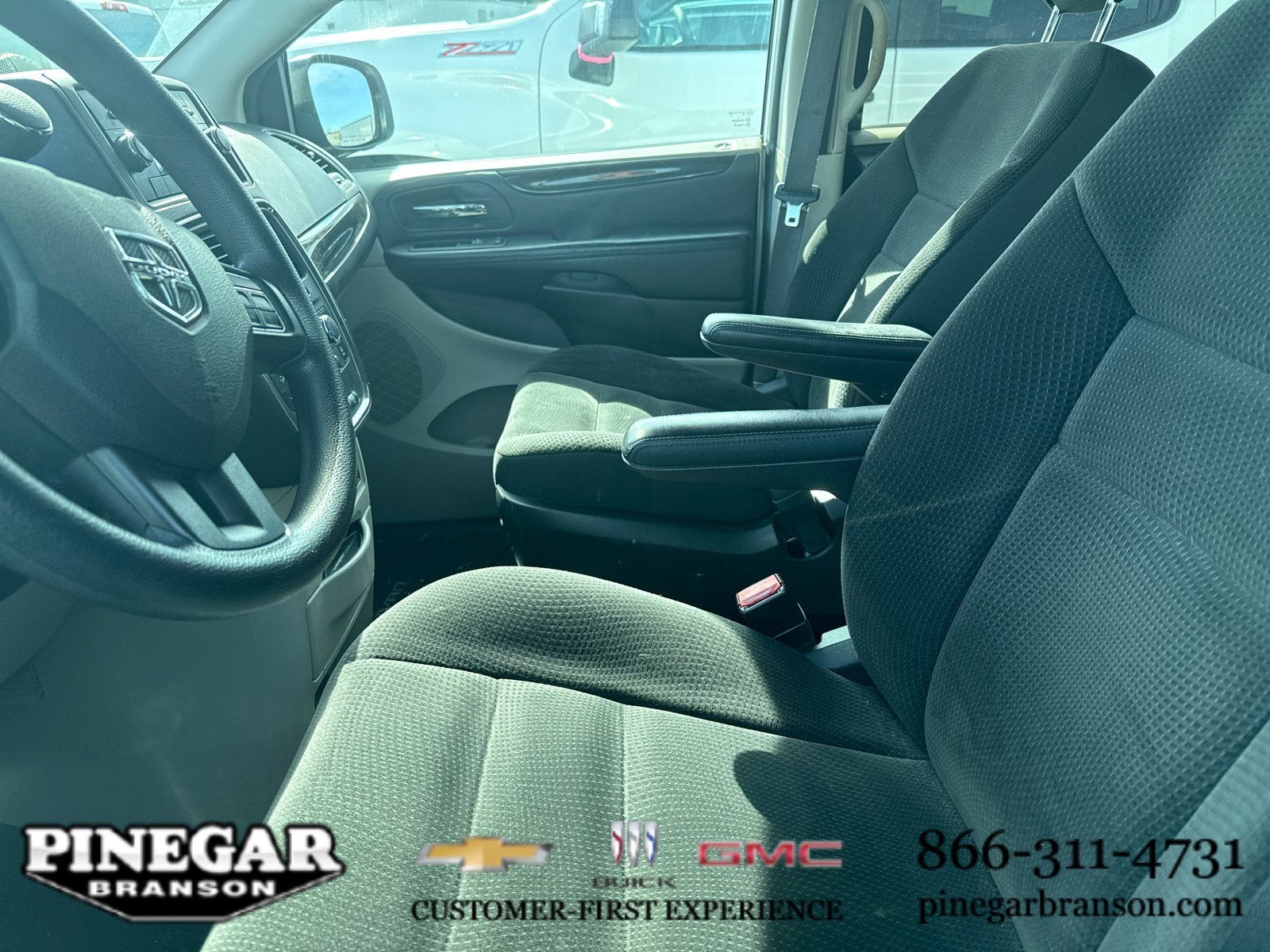 2017 Dodge Grand Caravan SE