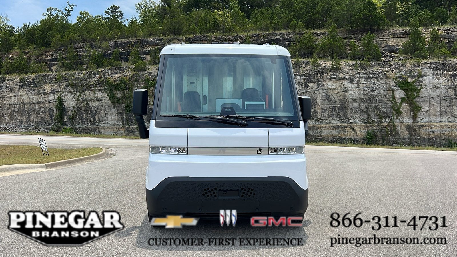 Used 2024 Chevrolet BrightDrop Zevo 600 with VIN 2G5ZJ3TY4R9102595 for sale in Branson, MO