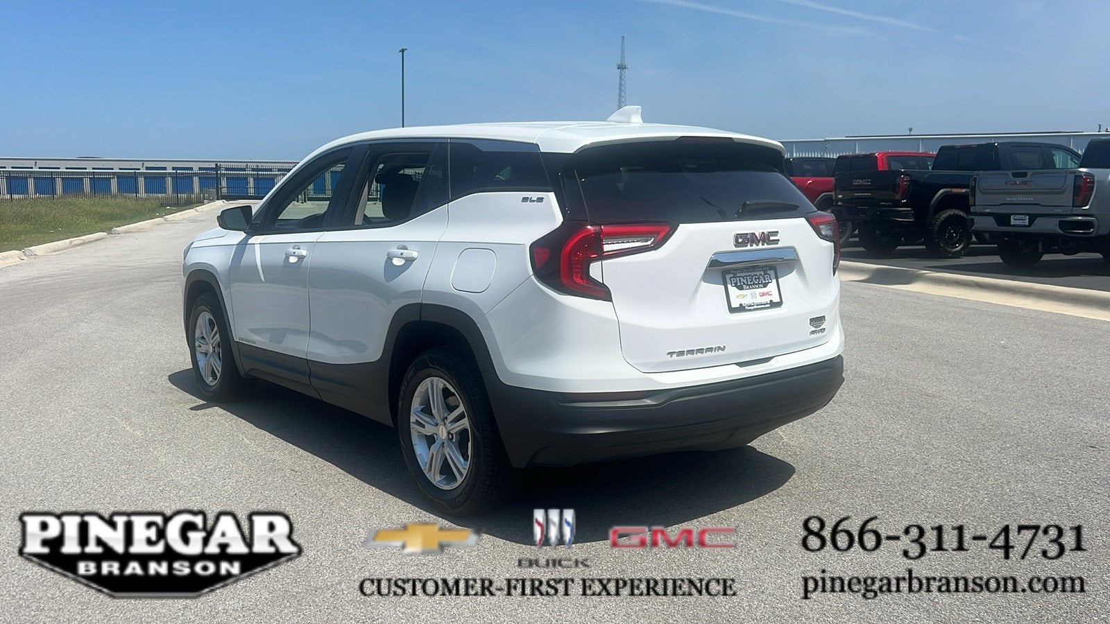 2024 GMC Terrain SLE