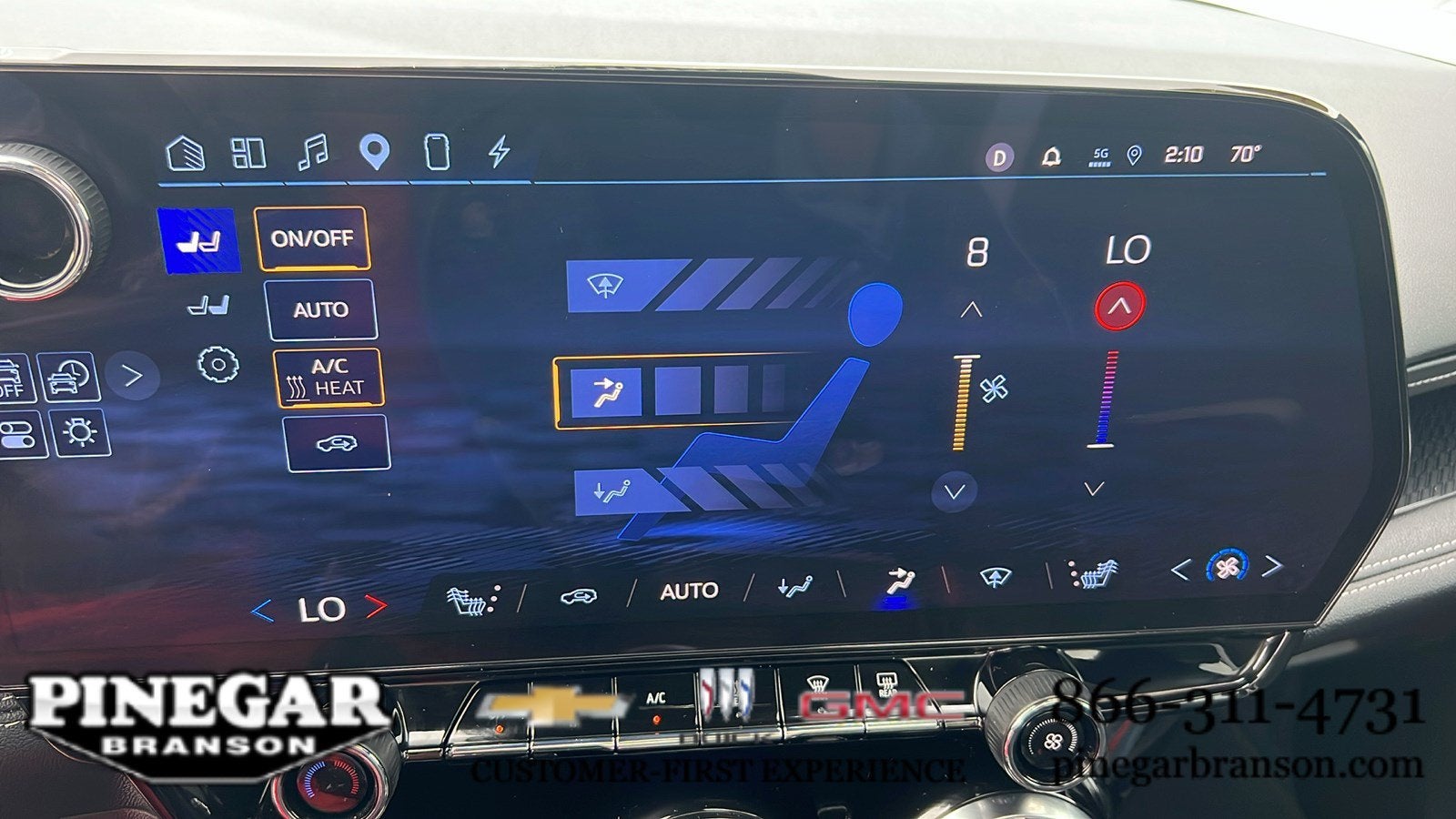 2024 Chevrolet Blazer EV LT - Photo 25