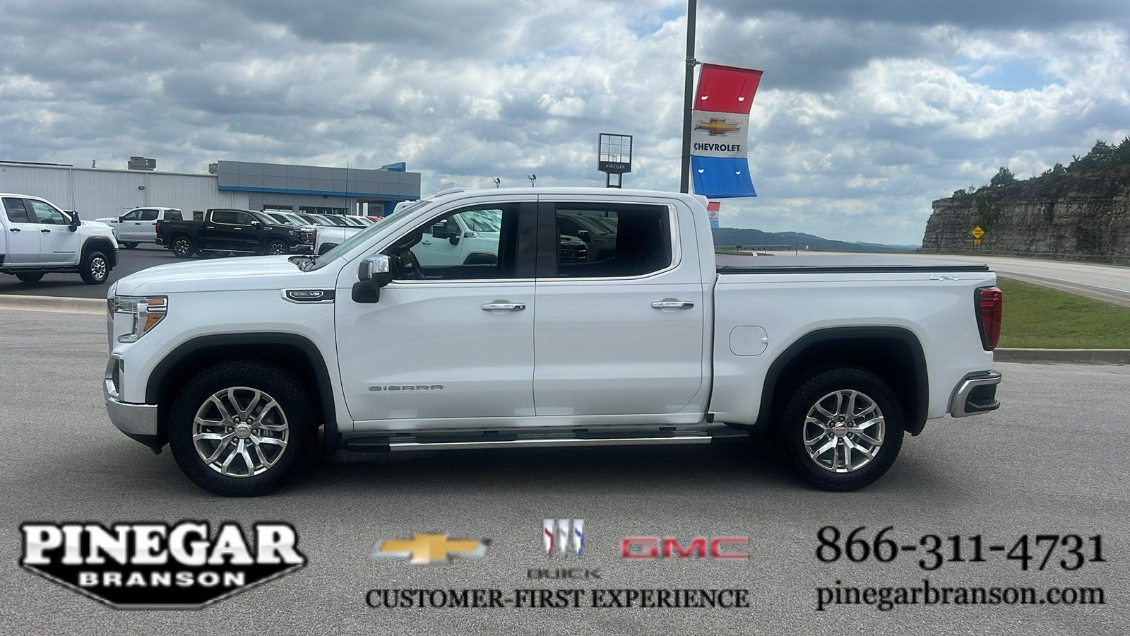 2021 GMC Sierra 1500 SLT