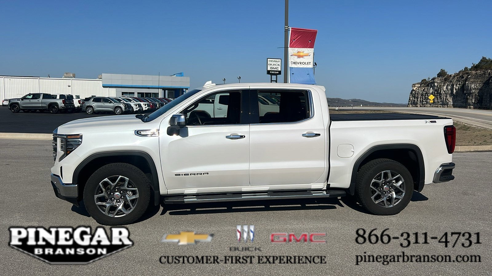2024 GMC Sierra 1500 SLT