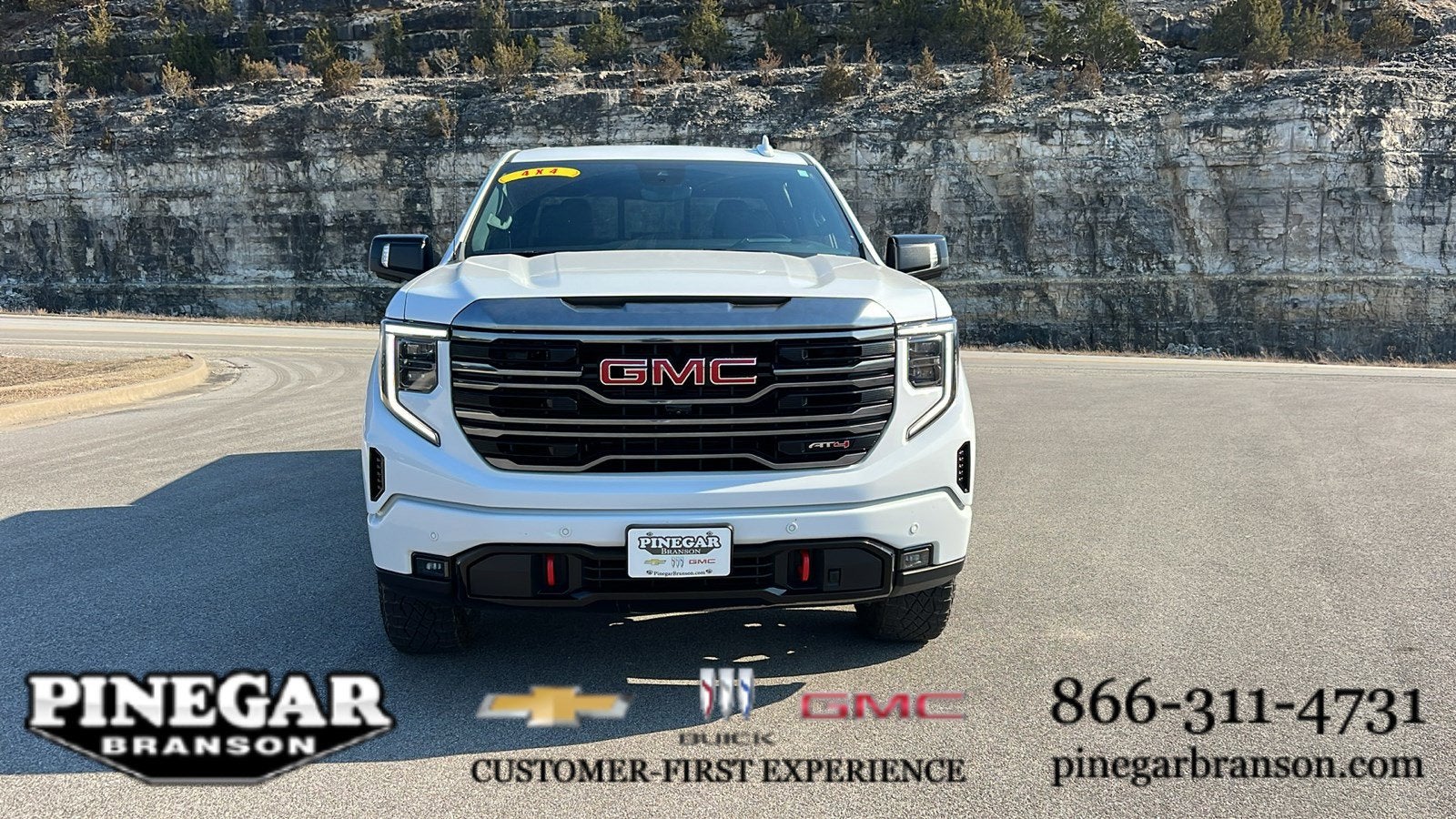 2024 GMC Sierra 1500 AT4