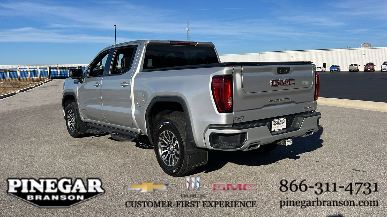 2022 GMC Sierra 1500 AT4