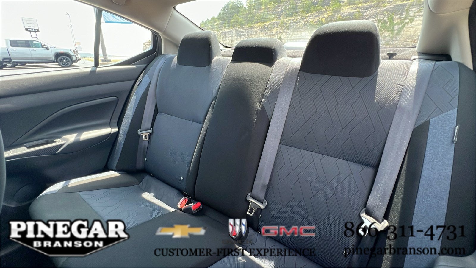2025 Nissan Versa SV