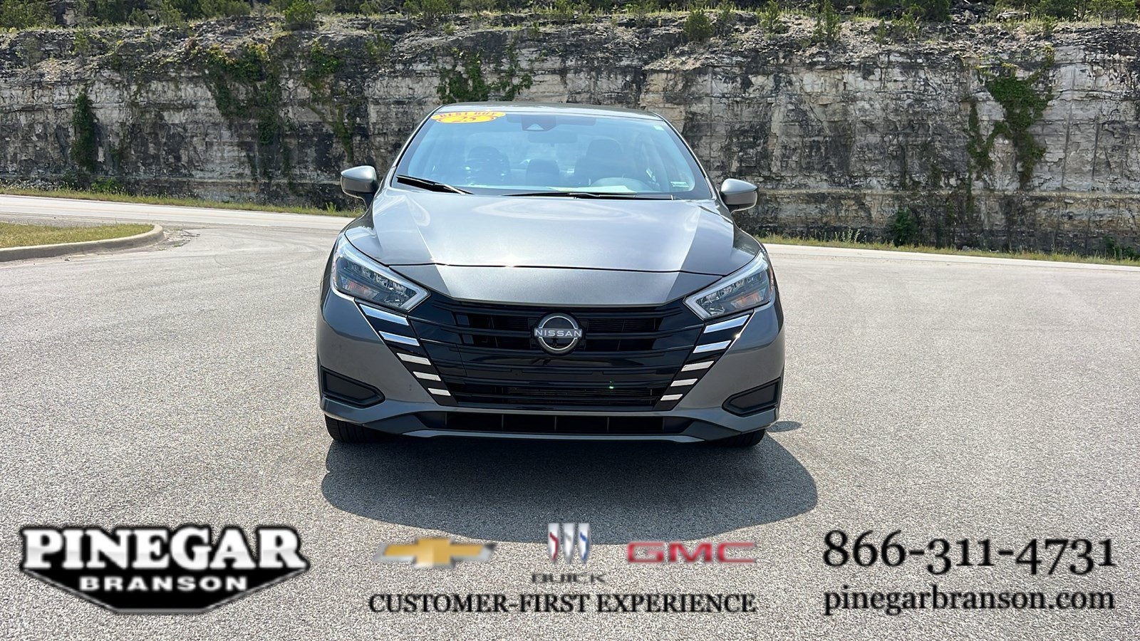 2025 Nissan Versa SV