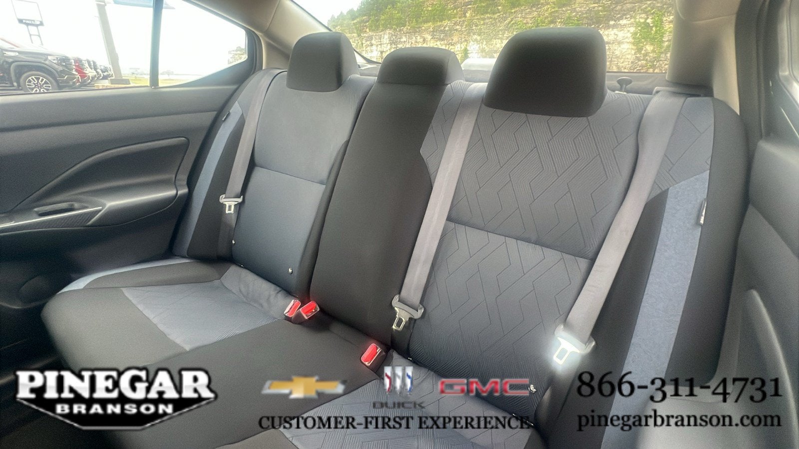 2025 Nissan Versa SV