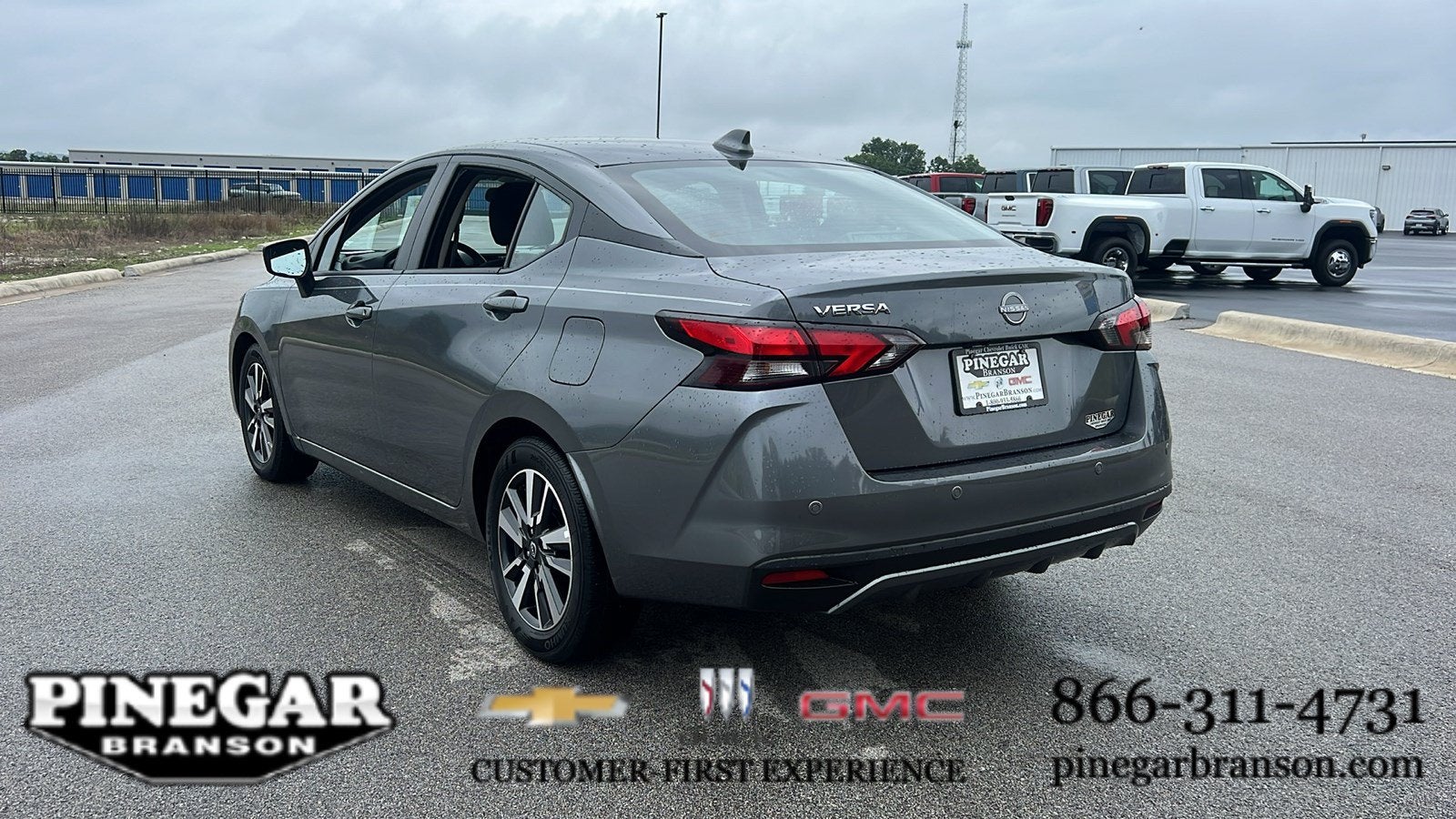 2025 Nissan Versa SV