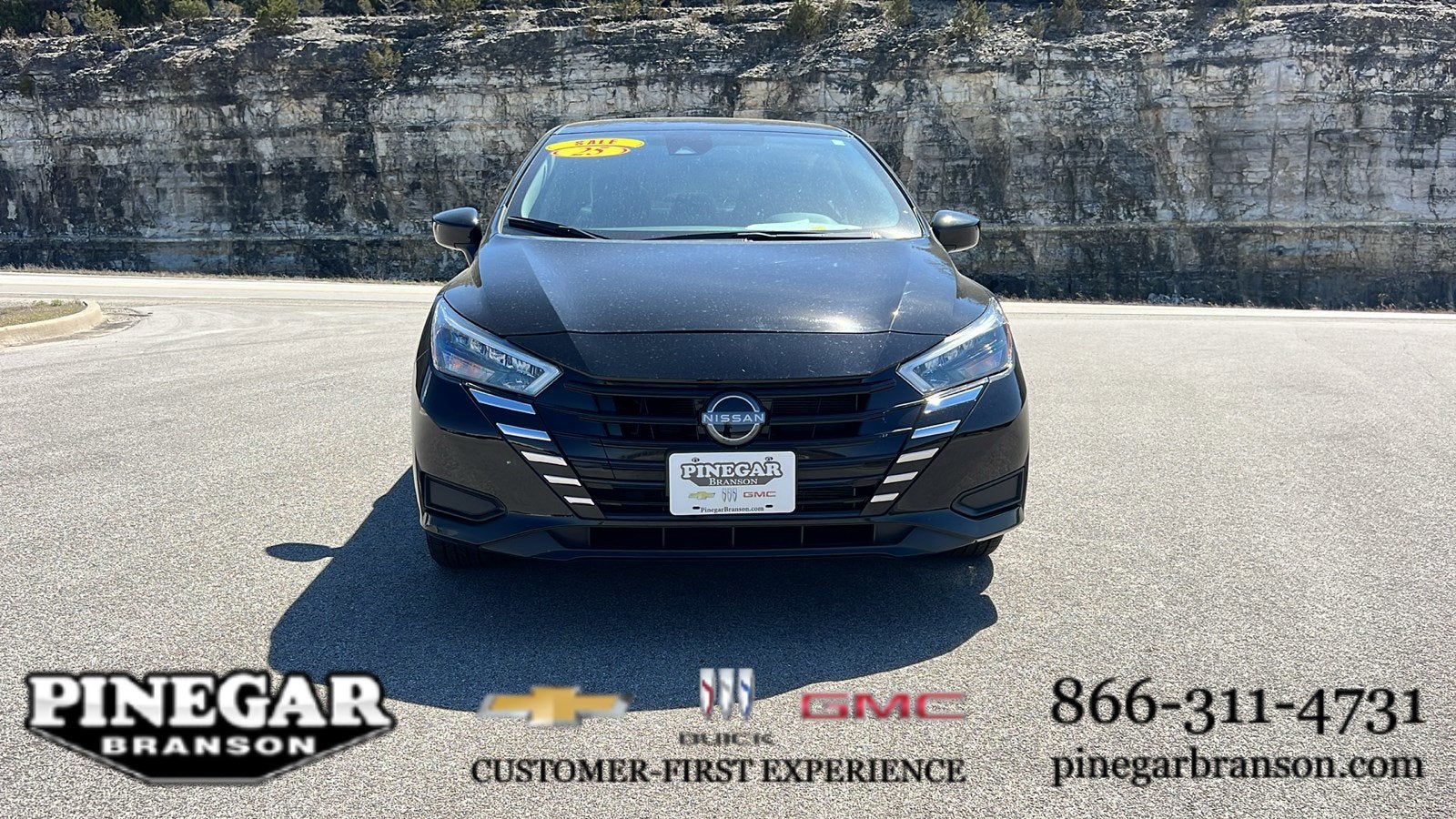 2025 Nissan Versa SV