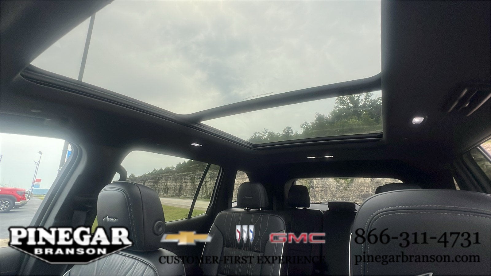 2025 Buick Enclave Avenir
