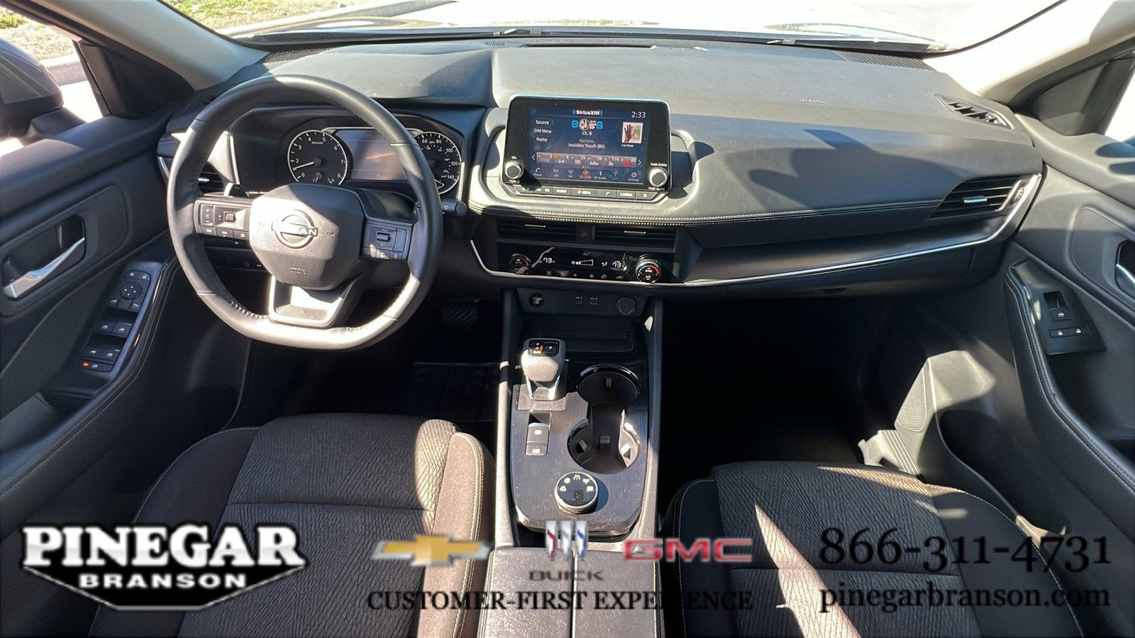 2025 Nissan Rogue SV