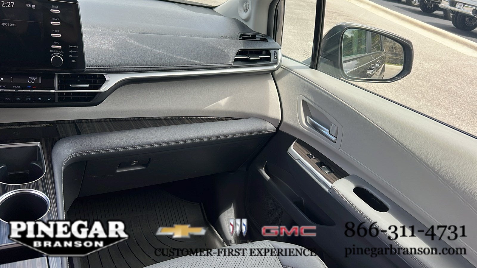 2024 Toyota Sienna Limited