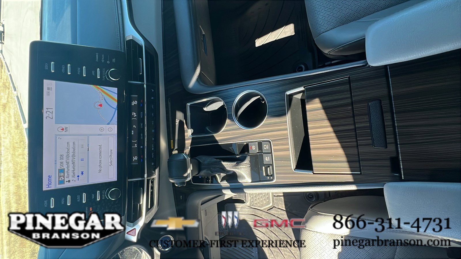 2024 Toyota Sienna Limited