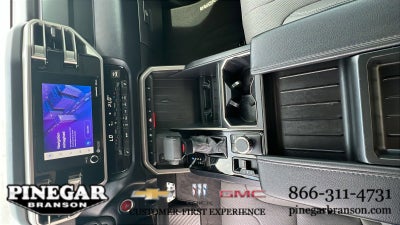 2023 Toyota Tundra 4WD SR5