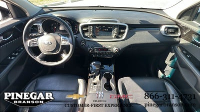 2020 Kia Sorento EX V6