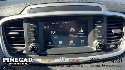 2020 Kia Sorento EX V6