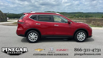 2017 Nissan Rogue S