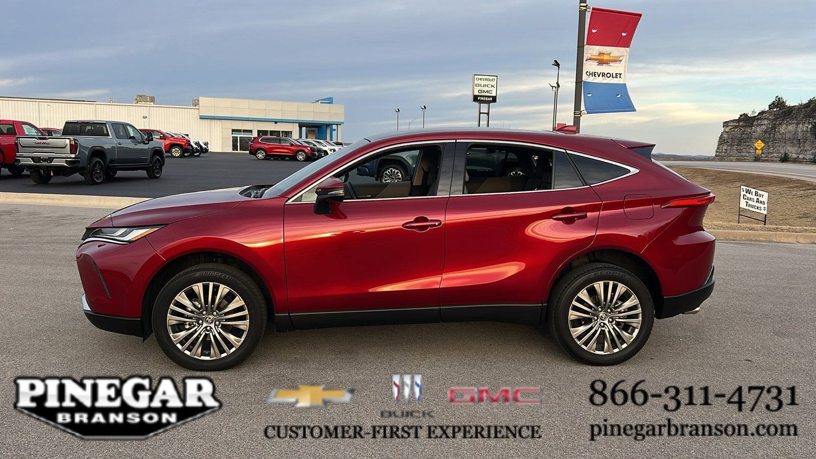 2024 Toyota Venza LE