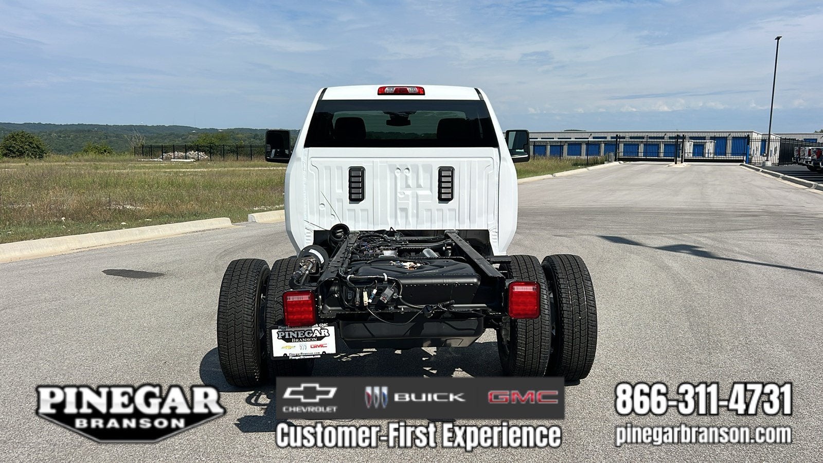 2026 GMC Sierra 3500 HD Chassis Cab Pro