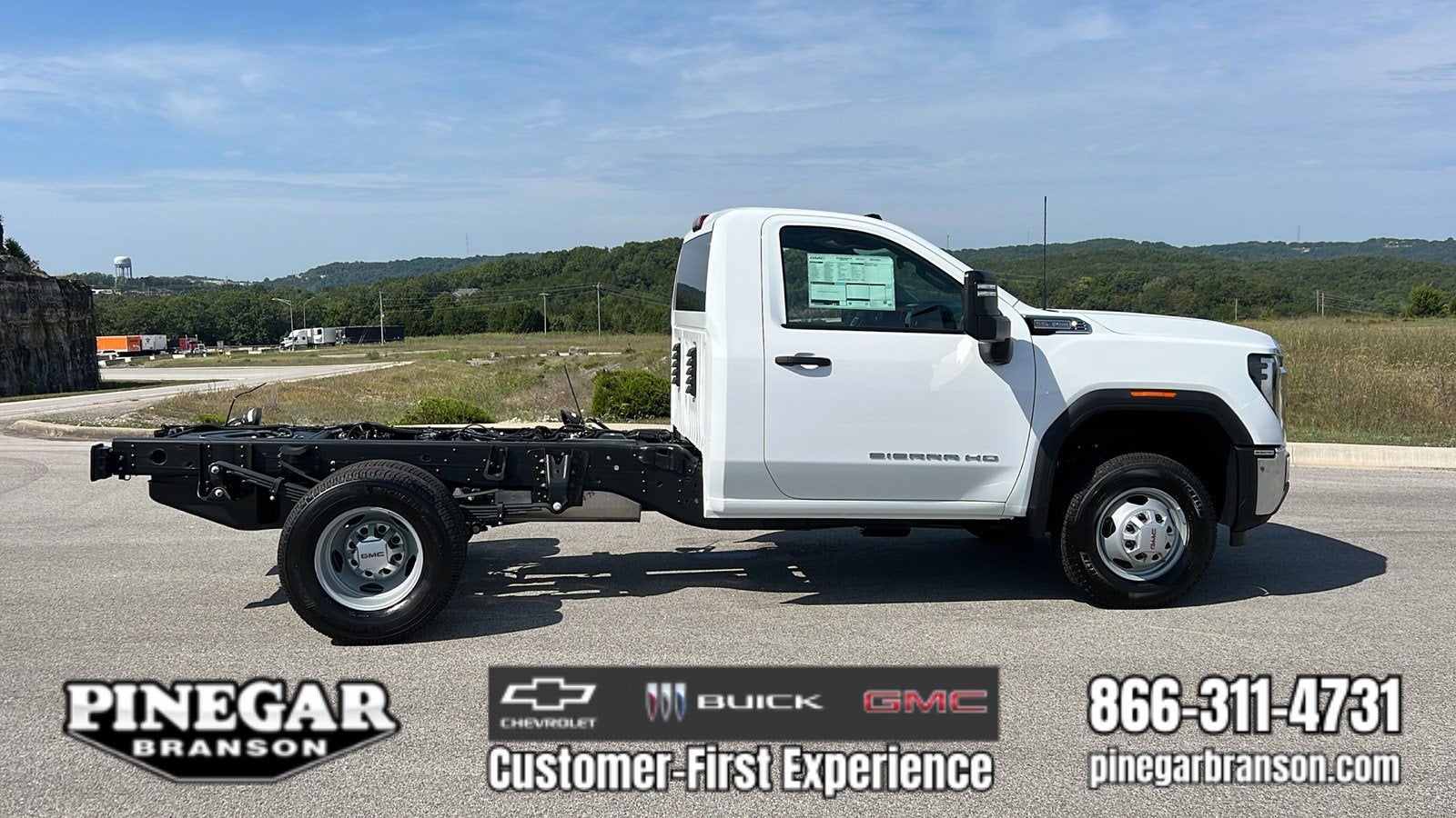 2026 GMC Sierra 3500 HD Chassis Cab Pro