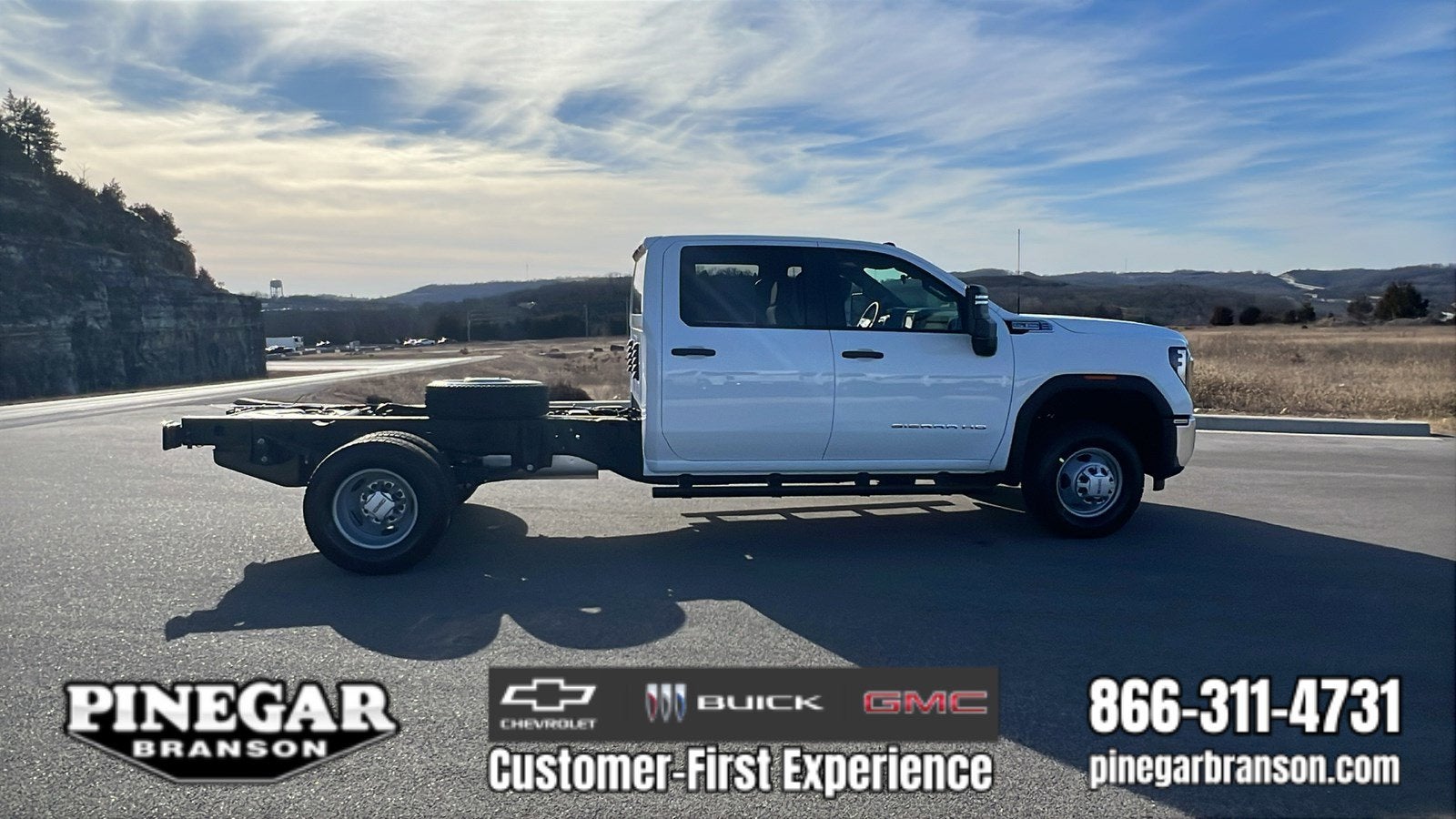 2026 GMC Sierra 3500 HD Chassis Cab Pro