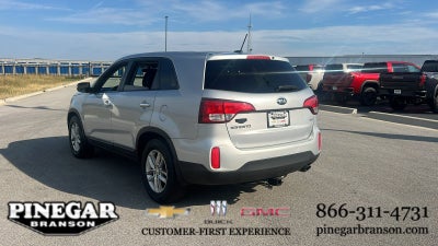 2015 Kia Sorento LX